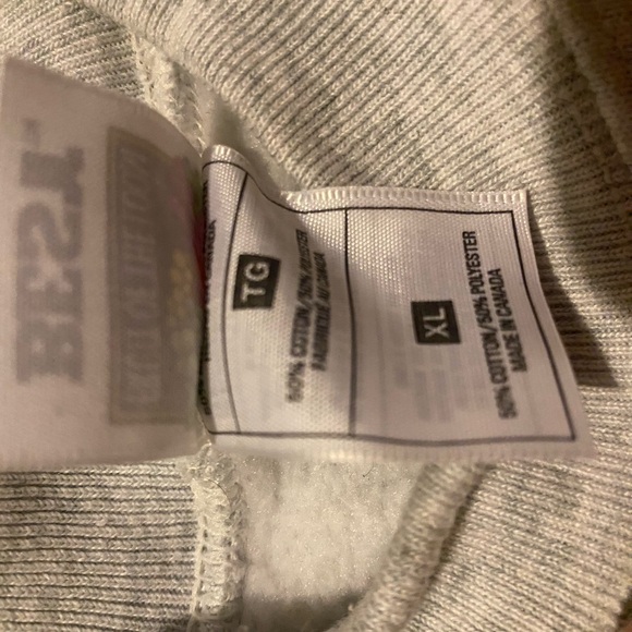 Fruit of the loom Dad’s sweatshirt - Picture 3 of 5